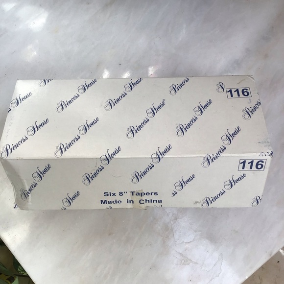 NEW Vintage Princess House 8” Red, Ivory & Forest Green Beeswax Taper Candles - Picture 3 of 6